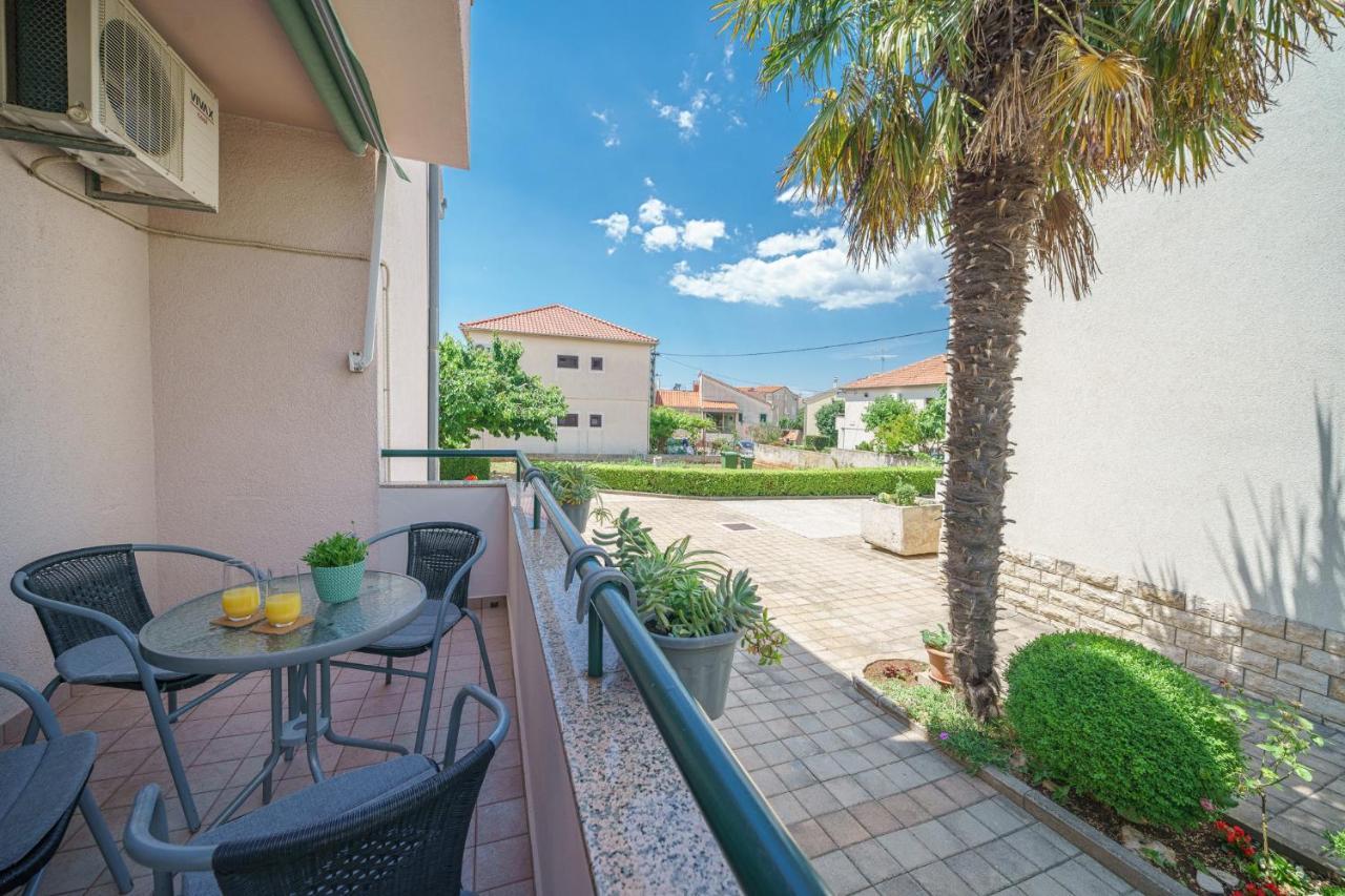 Family Petrov Apartments Водице Екстер'єр фото