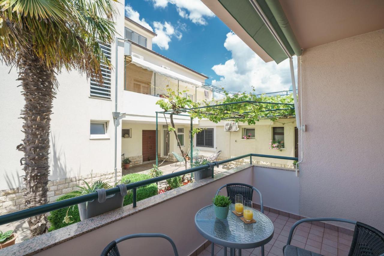 Family Petrov Apartments Водице Екстер'єр фото
