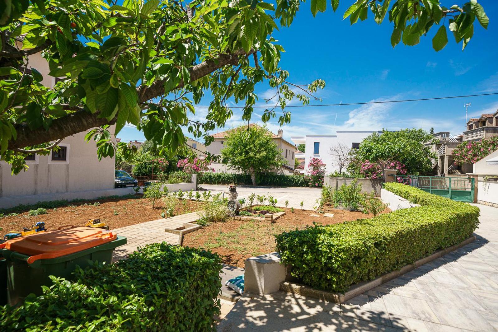 Family Petrov Apartments Водице Екстер'єр фото